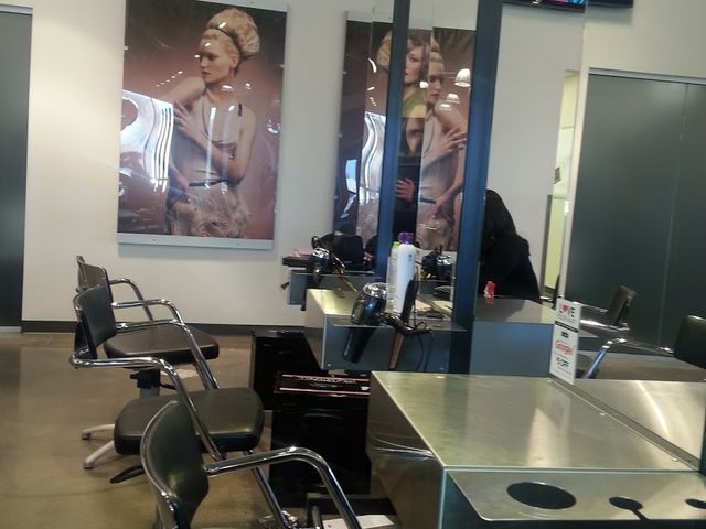 Photo of Paul Mitchell the School-Tulsa