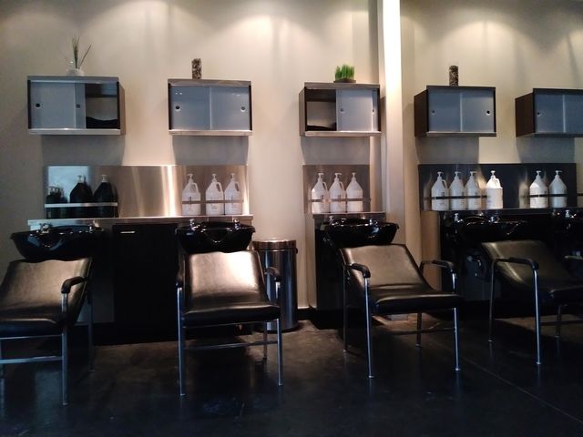 Photo of Paul Mitchell the School-Toledo