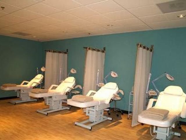 Photo of Phagans Central Oregon Beauty College