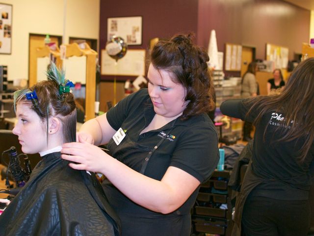 Photo of Phagans Grants Pass College of Beauty