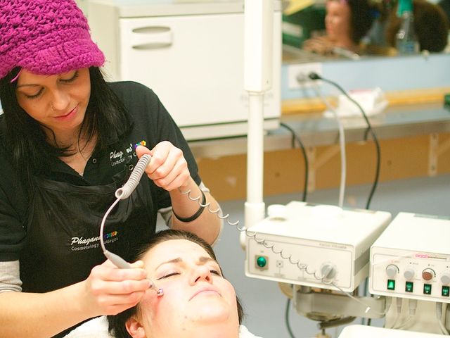 Photo of Phagans Grants Pass College of Beauty