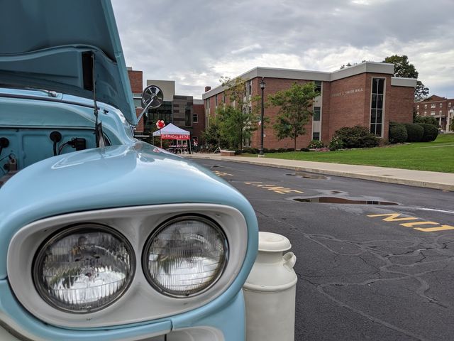 Photo of Roberts Wesleyan College