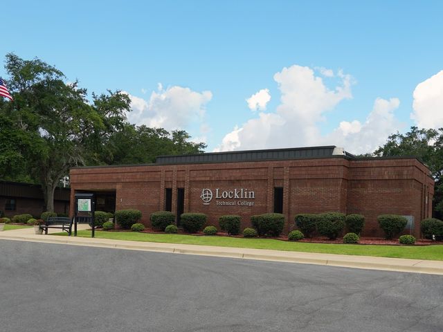 Photo of Radford M Locklin Technical College