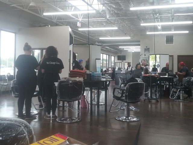 Photo of Raphael's School of Beauty Culture Inc-Niles