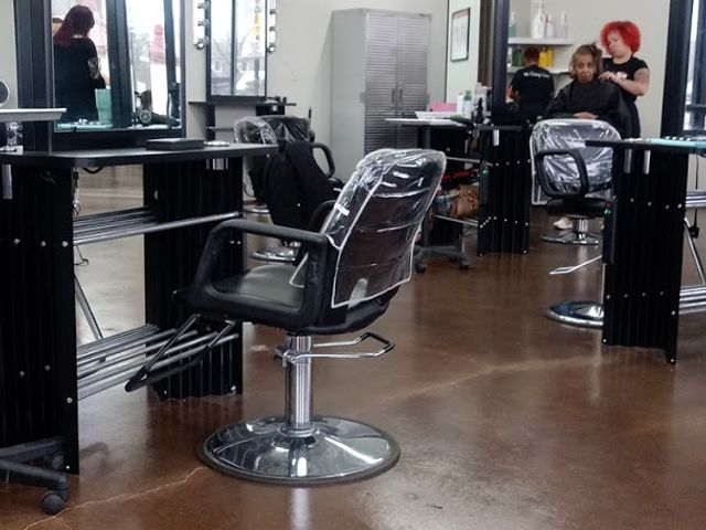 Photo of Raphael's School of Beauty Culture Inc-Niles