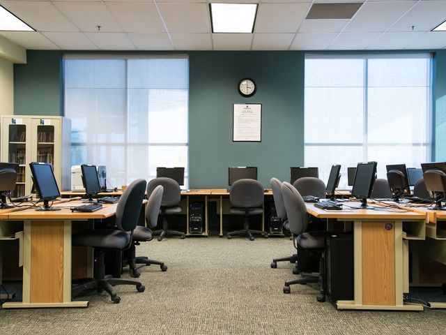 Photo of Rasmussen College-Brooklyn Park