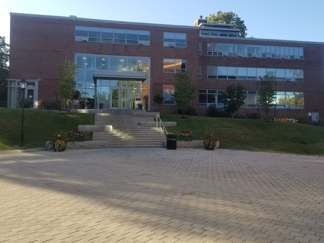 Photo of Regis College