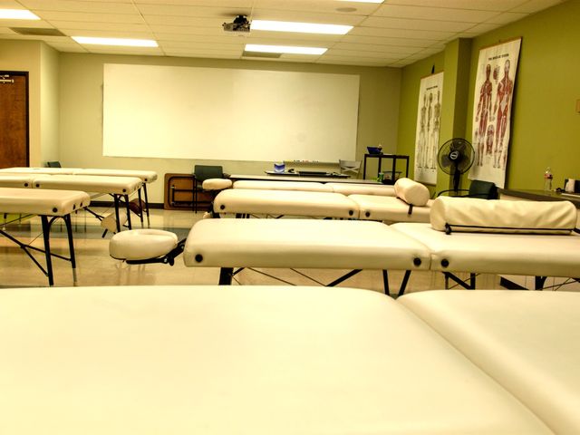 Photo of WellSpring School of Allied Health-Kansas City