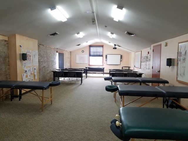 Photo of WellSpring School of Allied Health-Springfield