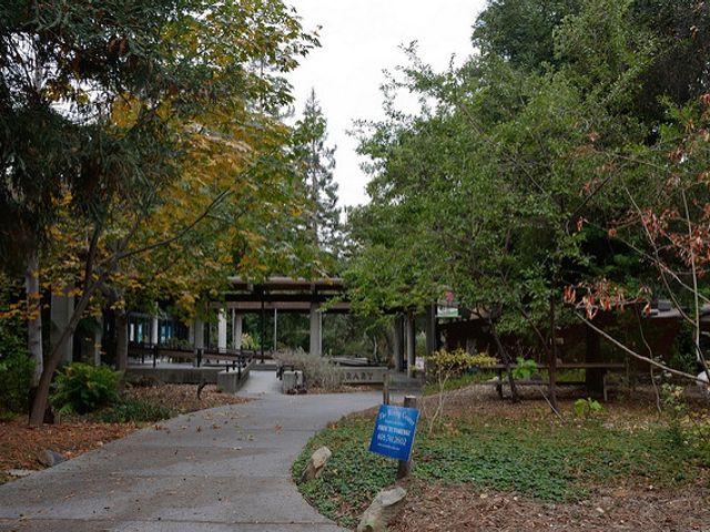 Photo of West Valley Mission Community College District Office