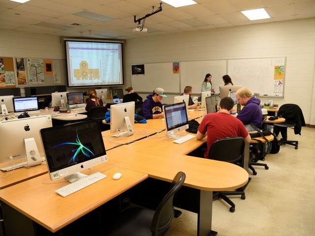 Photo of Western Illinois University