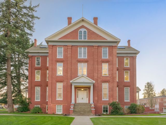 Photo of Willamette University