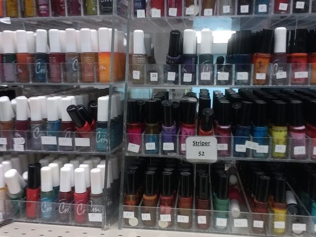 Photo of Top Nails & Hair Beauty School