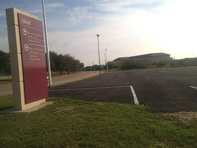 Photo of Texas A & M International University