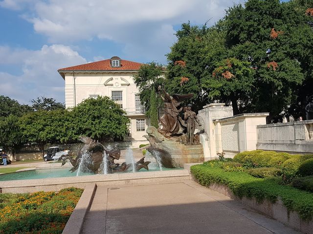 Photo of The University of Texas at Austin