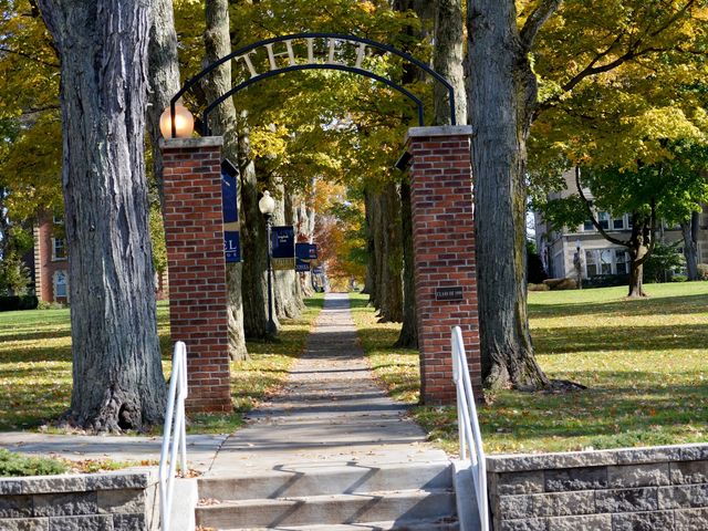 Photo of Thiel College