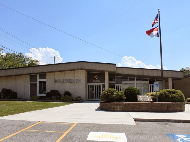 Photo of Tri-County Community College