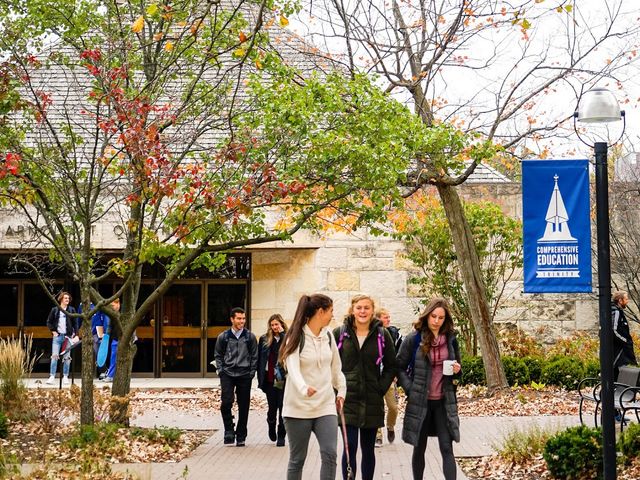 Photo of Trinity International University-Illinois