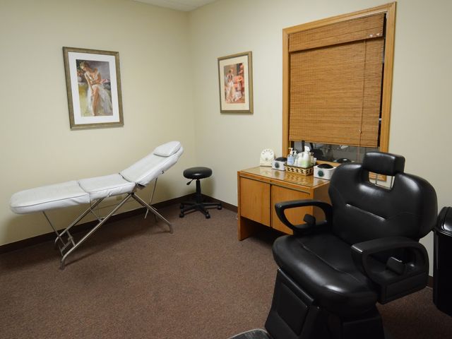 Photo of Twin City Beauty College