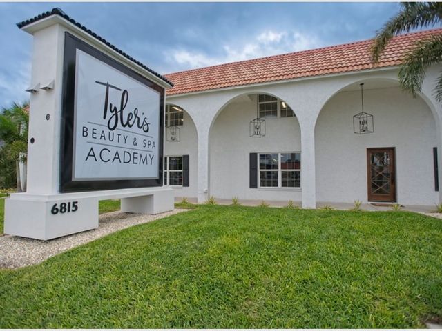 Photo of Universal Spa Training Academy - Tyler's Beauty and Spa Academy