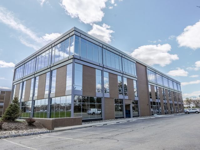 Photo of Universal Technical Institute-Bloomfield