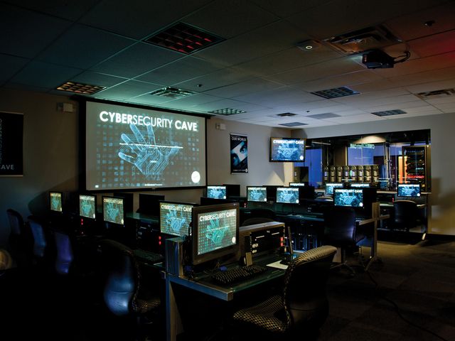 Photo of University of Advancing Technology