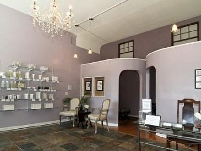 Photo of University of Aesthetics & Cosmetology