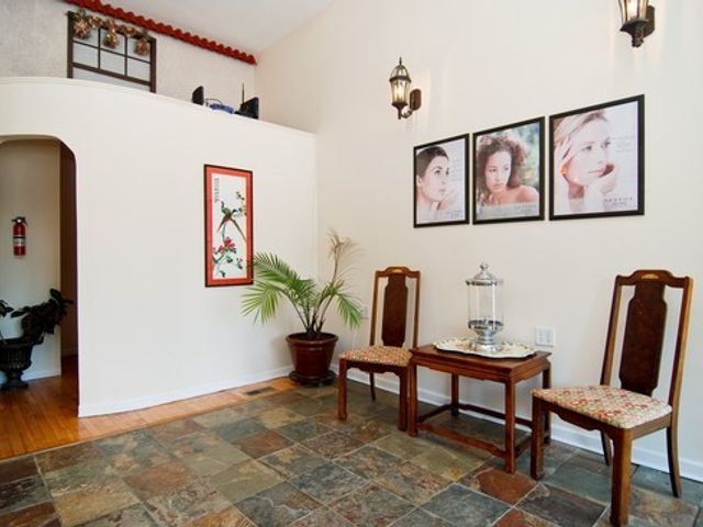 Photo of University of Aesthetics & Cosmetology