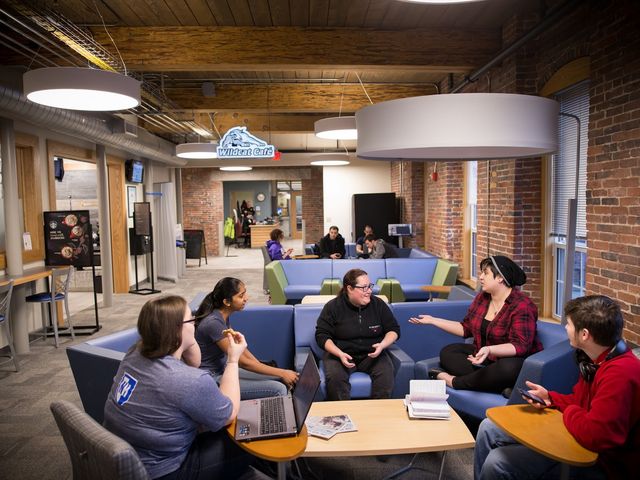 Photo of University of New Hampshire at Manchester