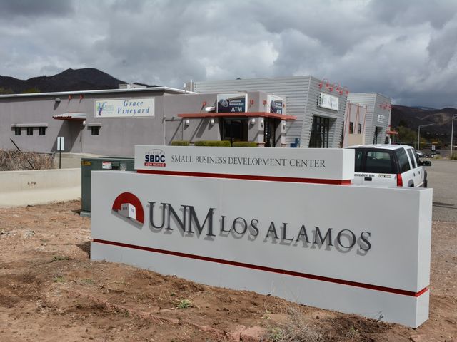 Photo of University of New Mexico-Los Alamos Campus