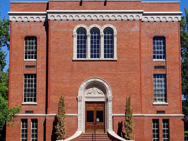 Photo of University of Oregon