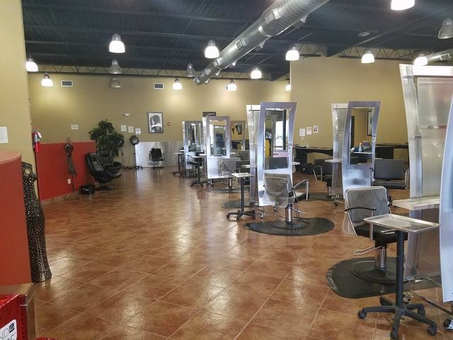 Photo of UCAS Univeristy of Cosmetology Arts & Sciences-La Joya