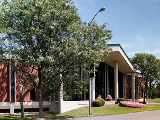 Photo of Utica College