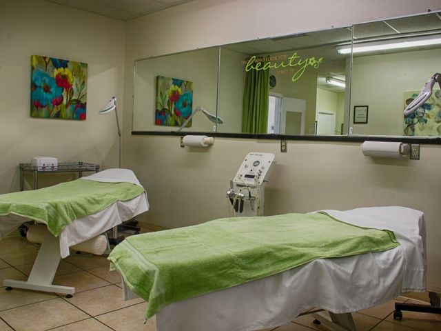 Photo of Vogue College of Cosmetology-San Antonio Fredericksburg